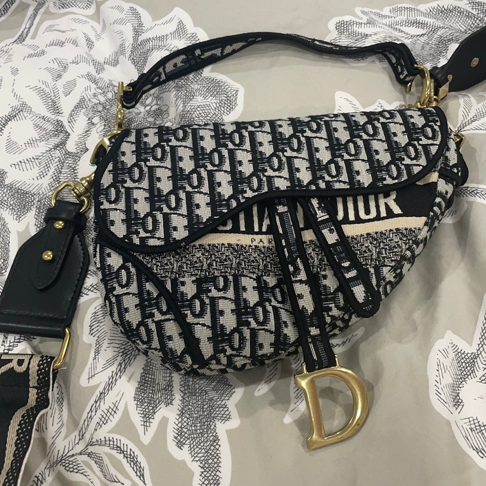 Handbag never worn